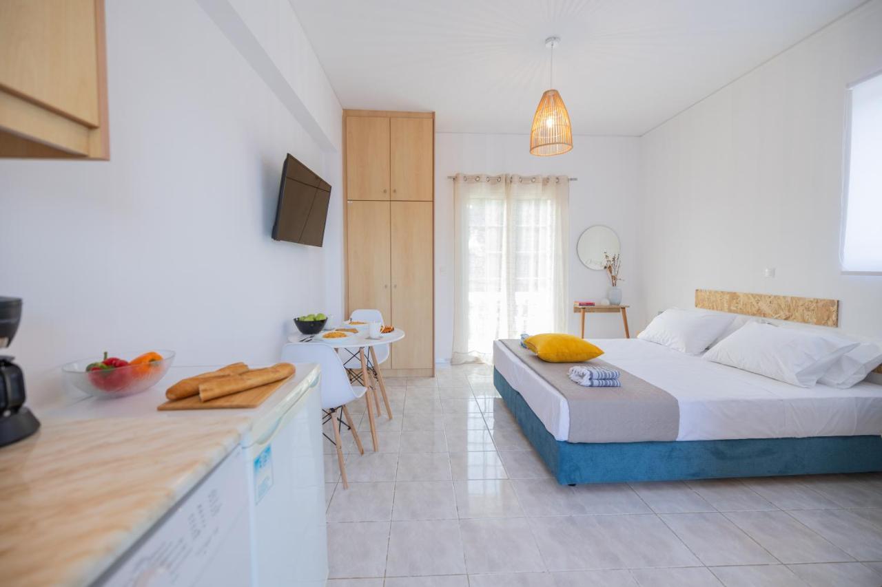 White House Studios & Apartments Argostoli  Luaran gambar