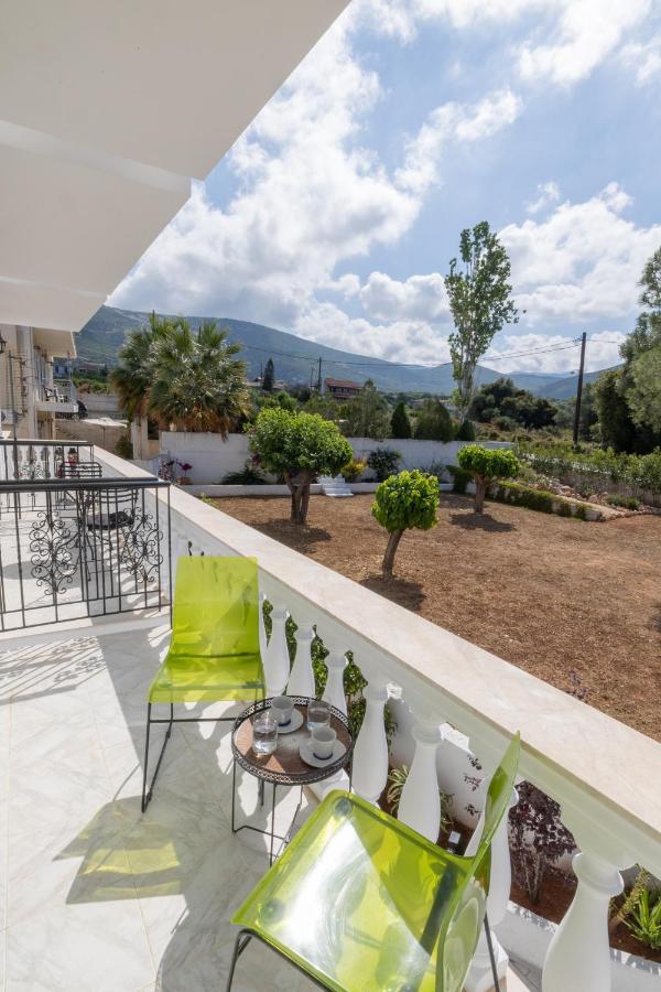 White House Studios & Apartments Argostoli  Luaran gambar