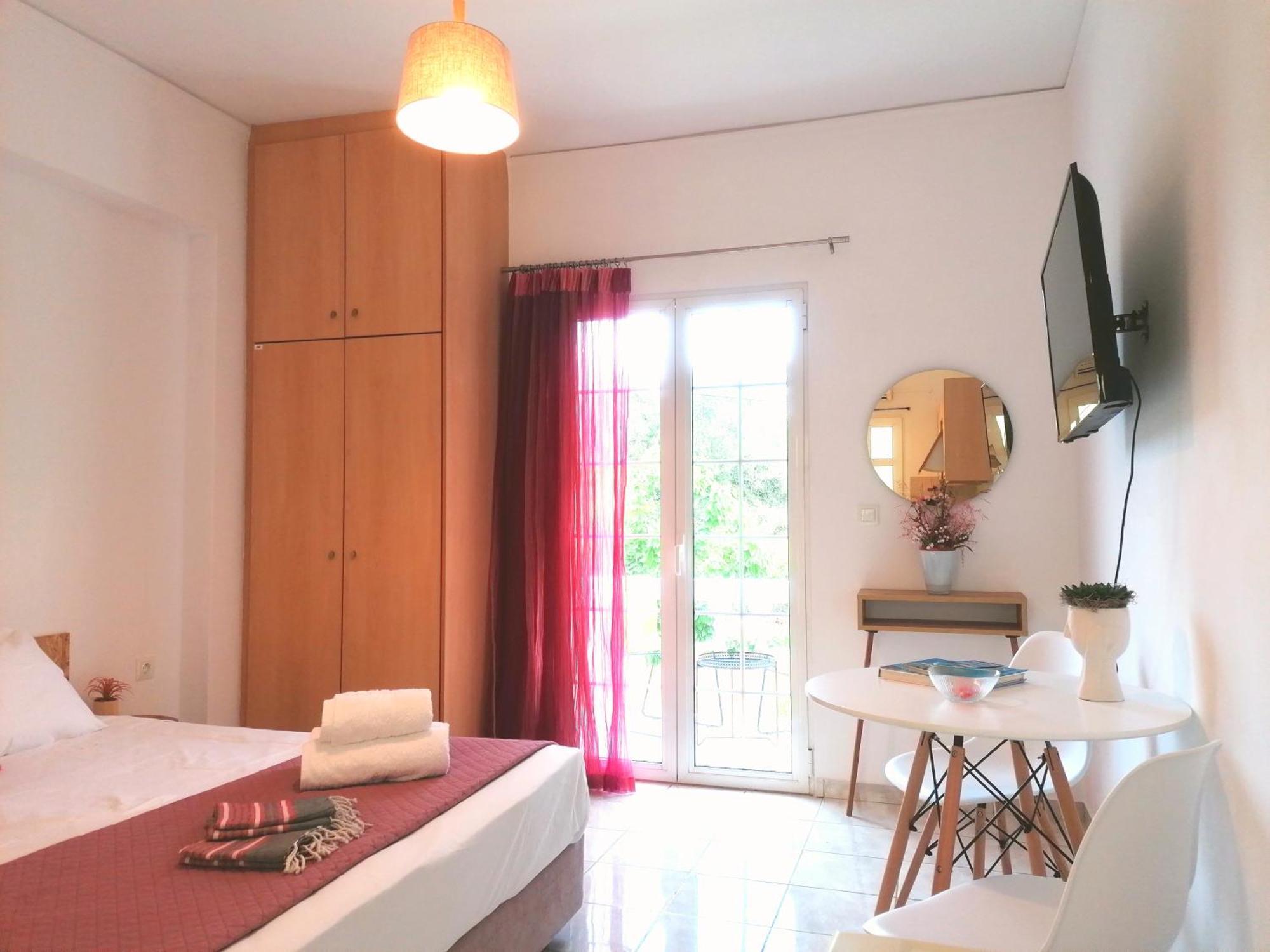 White House Studios & Apartments Argostoli  Luaran gambar